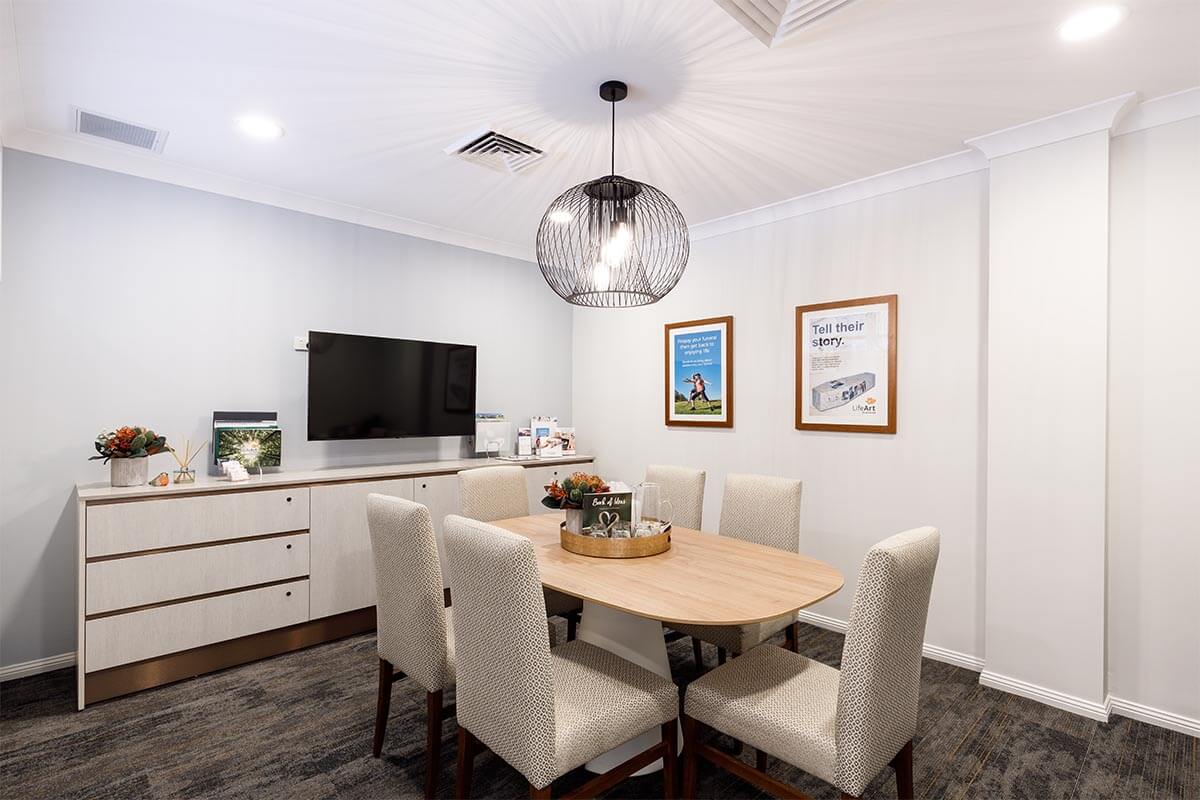 Our Arrangment Room